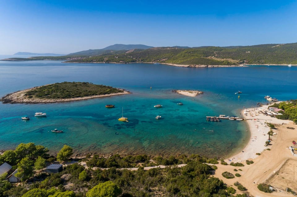 5 Islands Private Boat Tour:Blue Cave,Hvar&Pakleni Islands - Participant Restrictions