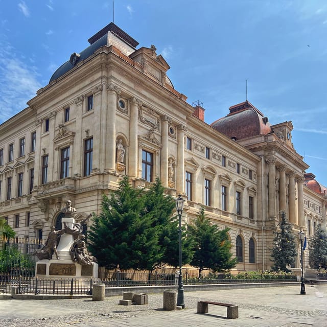 A Tale of Bucharest Old Town Walking Tour - Customer Feedback