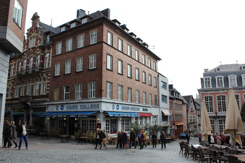 Aachen - Historic Walking Tour - Private Group Experience