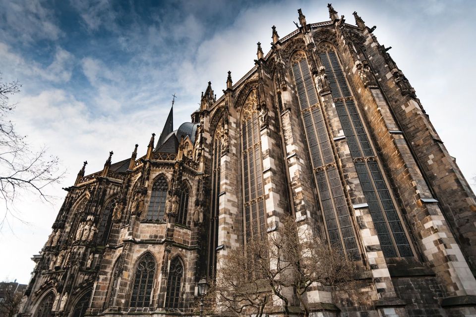 Aachen: Private Walking Tour With A Professional Guide - Journey Through History