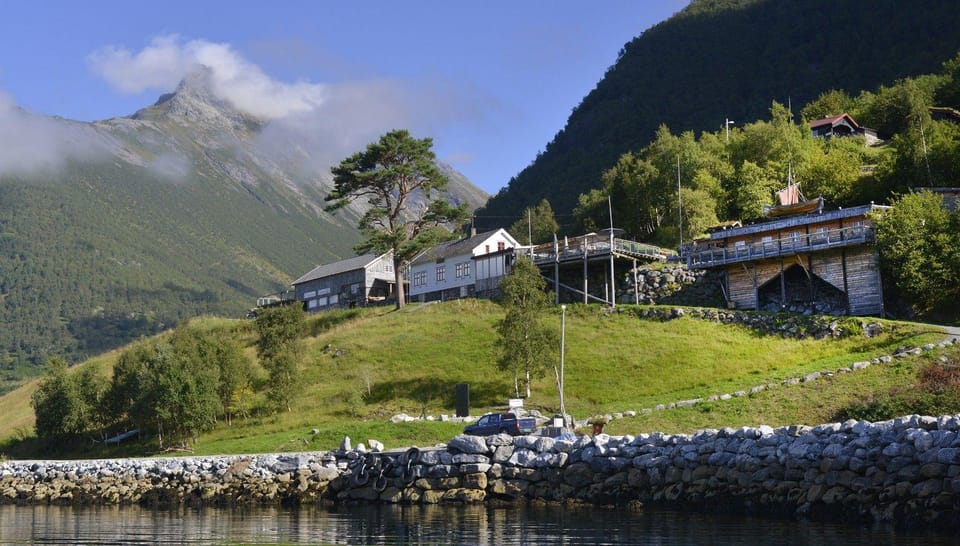 Ålesund-Trandal Fjord Tour With 2 Hours Stop at Trandal - Important Tour Information