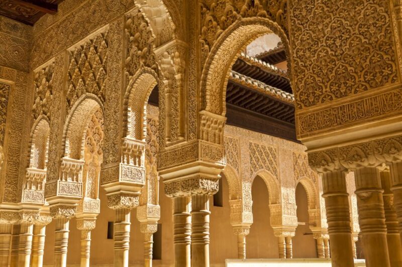 Alhambra and Nasrid Palaces and Local Food Experience - Important Information