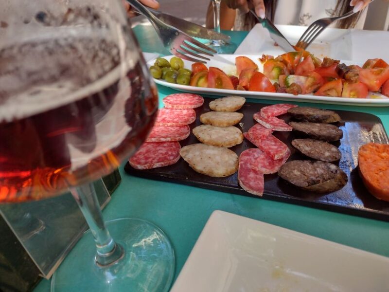 Alicante: Food Walking Tour With Wine Tasting and Tapas - Accessibility and Accommodations