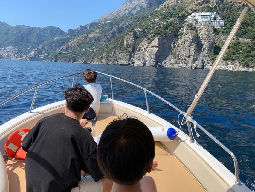 Amalfi Coast: Rent Boat in Salerno Without License - Onboard Amenities