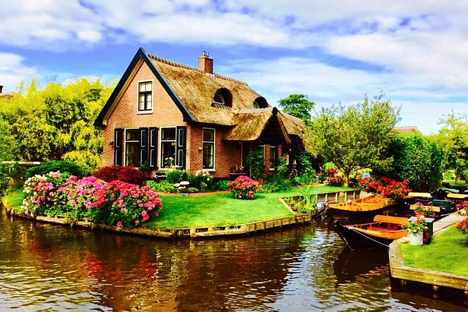 Amsterdam: Zaanse Schans - Volendam - Giethoorn With Boat Tour - Tour Logistics