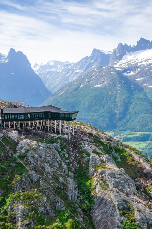 Åndalsnes: Gondola and Guided Mountain Walk - What to Expect on the Hike