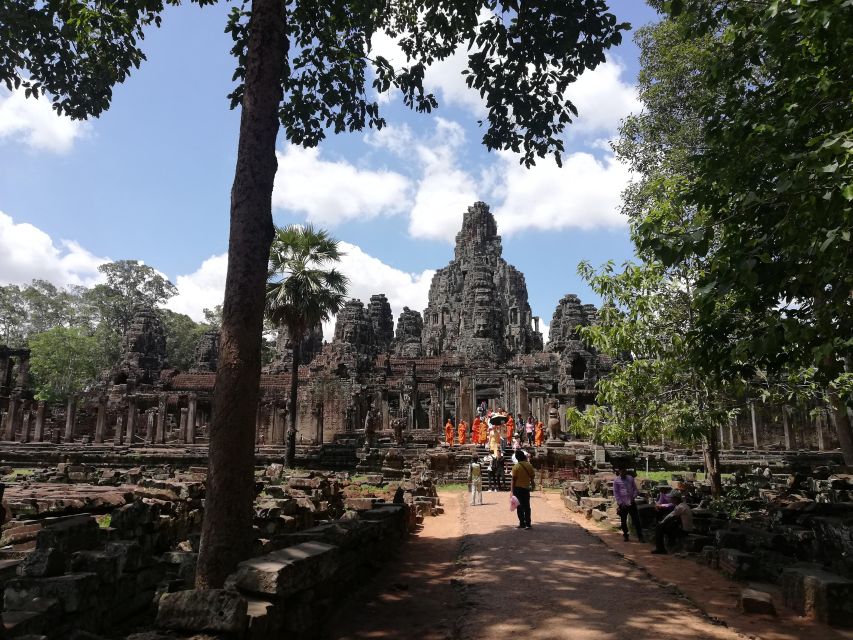 Angkor Wat Bayon Ta Prohm Temple Shared Tour - Exploring Ta Prohm Temple