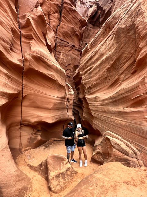 Antelope Canyon and Horseshoe Bend Vip Small Group Tour - Frequently Asked Questions