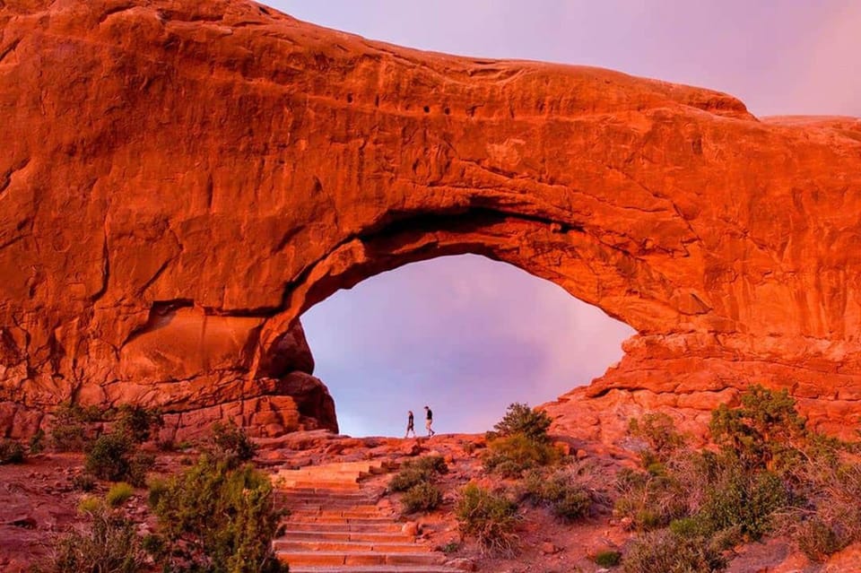 Arches National Park: Sunset Discovery Tour - Inclusions and Restrictions