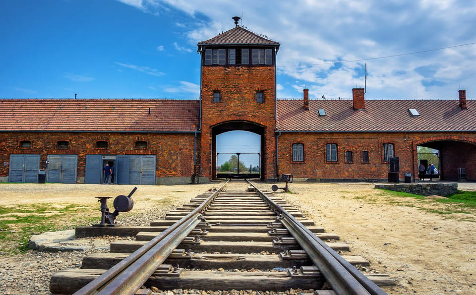 Auschwitz-Birkenau: Guided Tour With Fast Track Ticket - Important Information