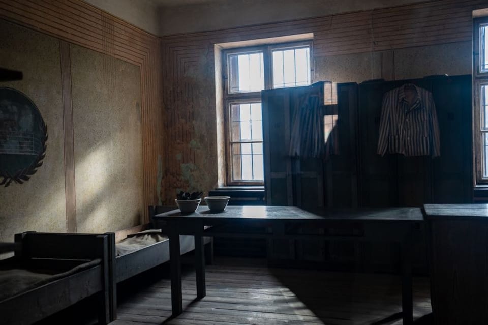 Auschwitz-Birkenau: Skip-the-Line Ticket and Guided Tour - Customer Reviews and Ratings