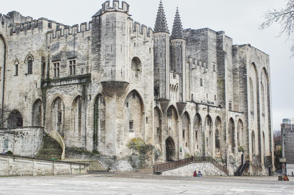 Avignon: Tour With Private Guide - Inclusions and Exclusions