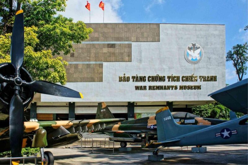 Awesome HCMC With Private Half-Day Car Tour - Itinerary Highlights