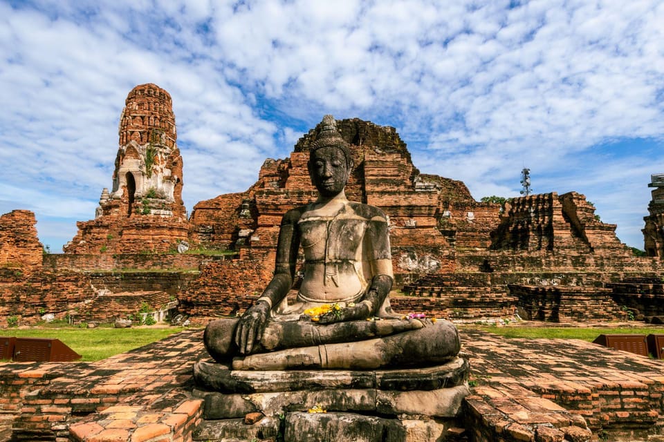 Ayuatthaya Full Day Tour. the City of Historical and UNESCO - Transportation and Meeting Point