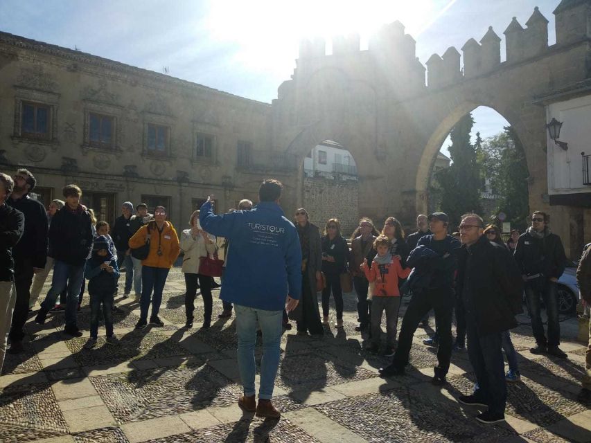 Baeza: 2.5-Hour Guided City Tour in English/French - Viewpoints and Landmarks