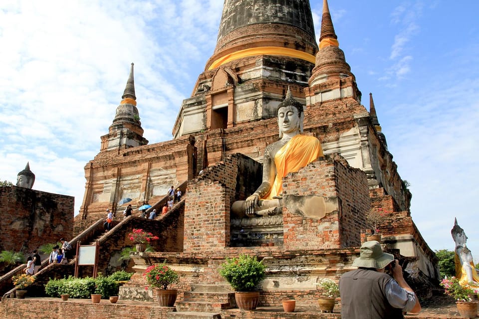 Bangkok: Audio Guides for Bangkok, Chiang Mai and Ayutthaya - Exploring Bangkoks Landmarks