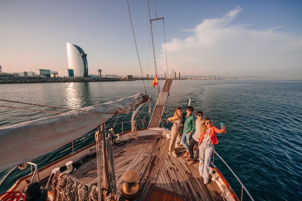 Barcelona: Day or Sunset Sailing Trip With Drink Included - Duration and Start Point