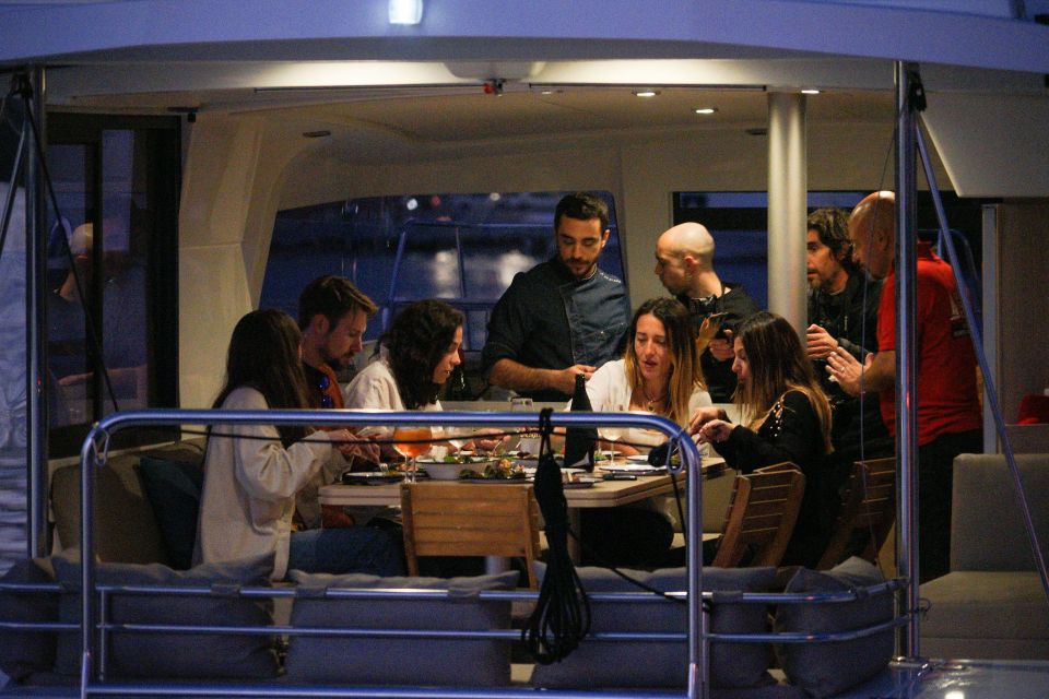 Barcelona: Lunch or Dinner Catamaran Sailing Tour - Sailing and Navigation