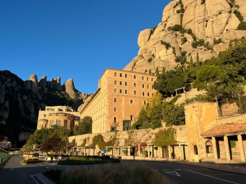 Barcelona: Montserrat Early Morning Tour With Pickup - Cancellation Policy