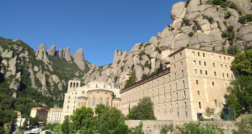 Barcelona: Montserrat Monastery and Natural Park Guided Tour - Customer Feedback