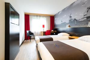 Bastion Hotel Zaandam - Booking Process