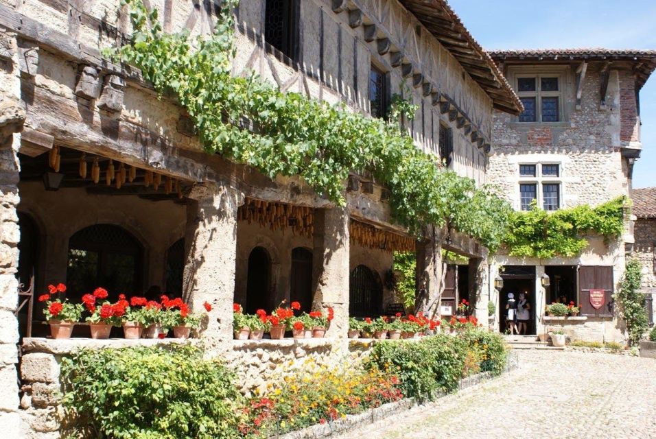 Beaujolais - Pérouges: Full Day Shared Trip - Booking Details