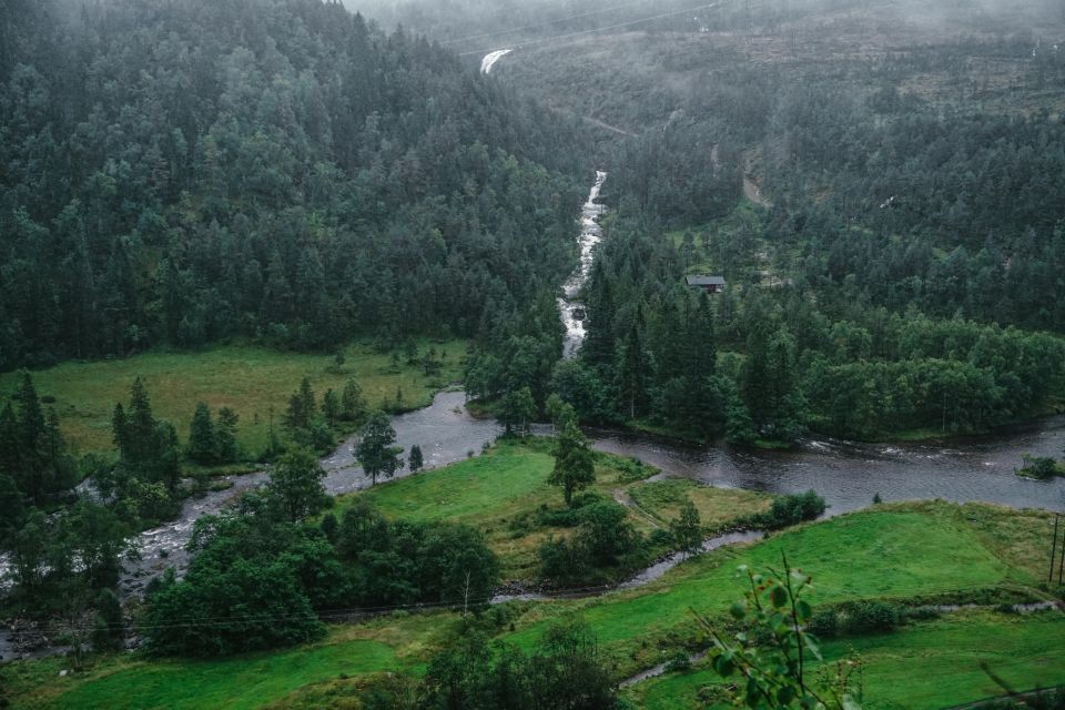 Bergen: Waterfalls of Hardangerfjord Guided Tour - What to Bring