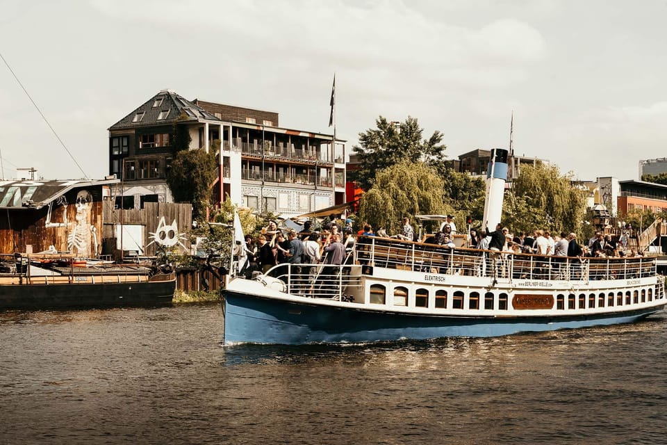 Berlin: Evening JAZZ Cruise With Markus Ehrlichs JAZZ Trio - Important Information