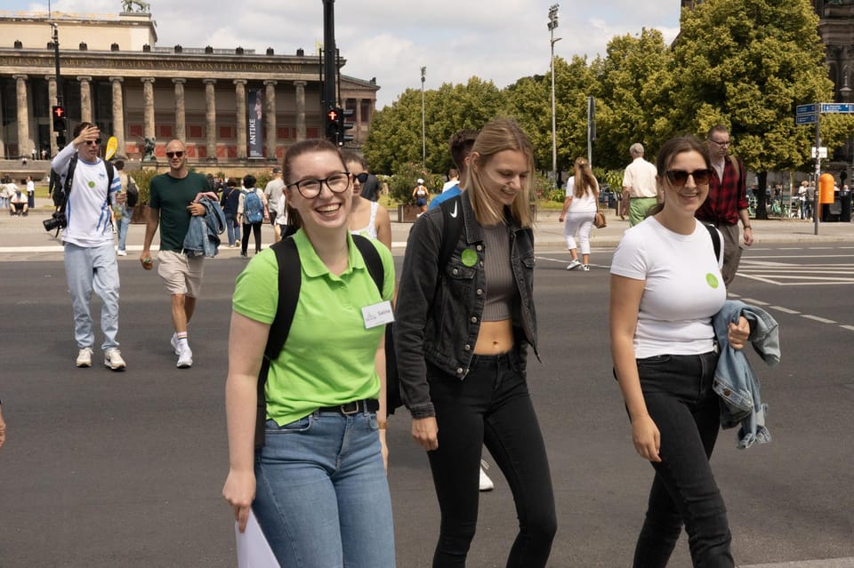 Berlin Highlights Walking Tour: Reichstag to Potsdamer Platz - Booking Information