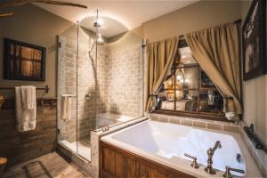 Big Cypress Lodge - Guest Reviews