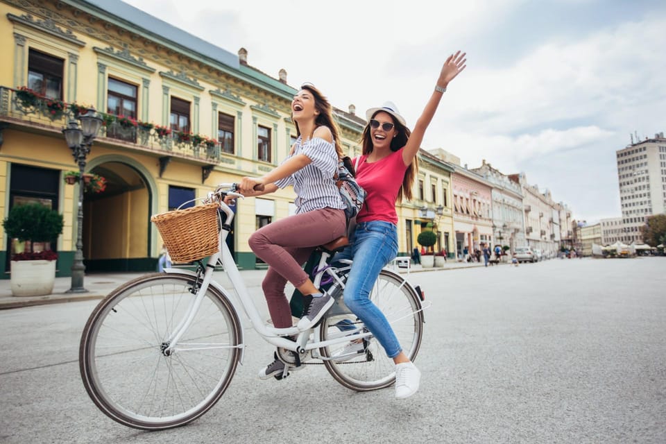 Bike Tour of Szczecin Old Town, Top Attractions and Nature - Inclusions and Exclusions