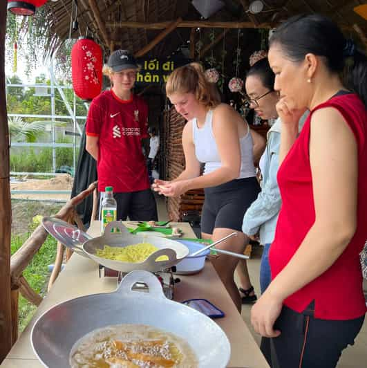 Biking and Cooking Class in the Rural Tour at Can Tho - Customer Feedback