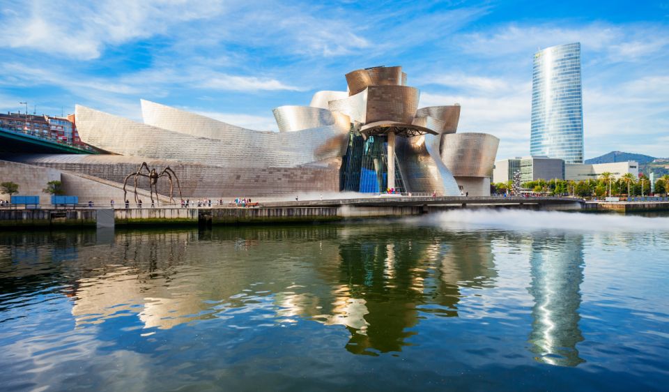 Bilbao & Guggenheim Private Walking Tour From Hotel/Center - Booking Information