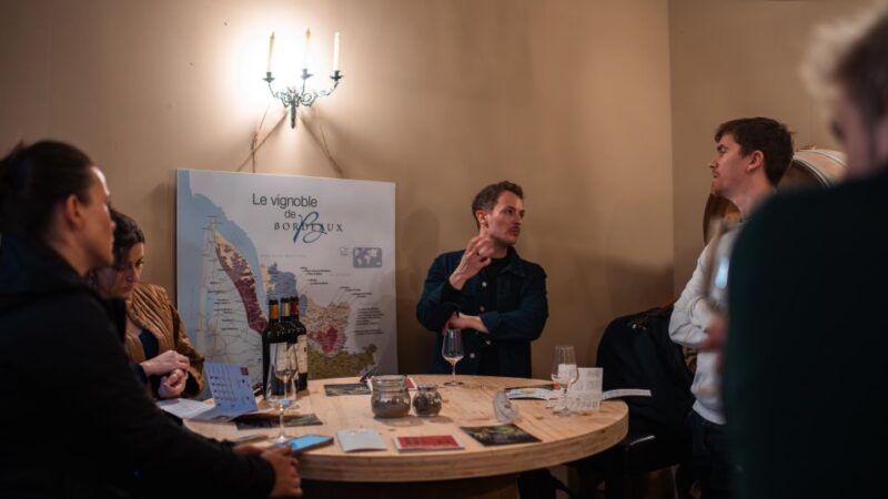 Bordeaux: Food and History Tour - Historical Insights
