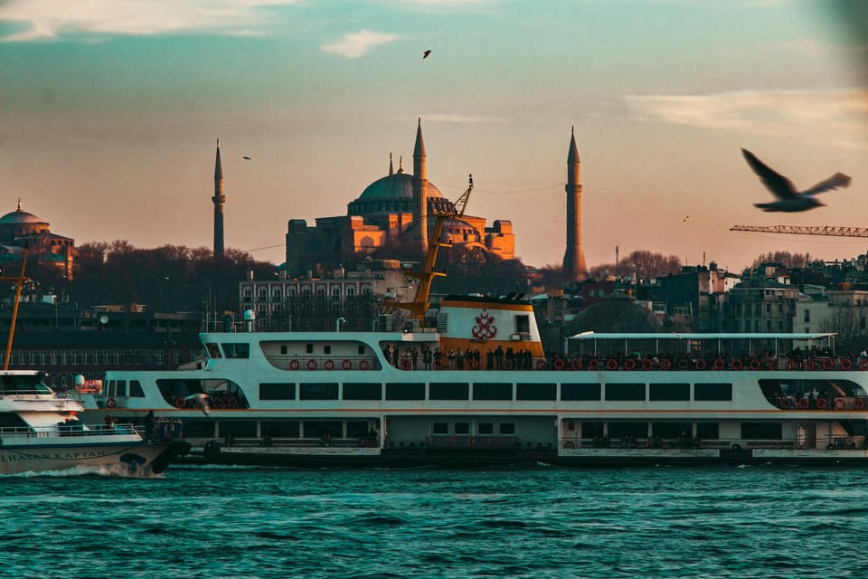 Bosphorus Dinner Cruise With Live Dance Shows (No Alcohol) - Special Group Options