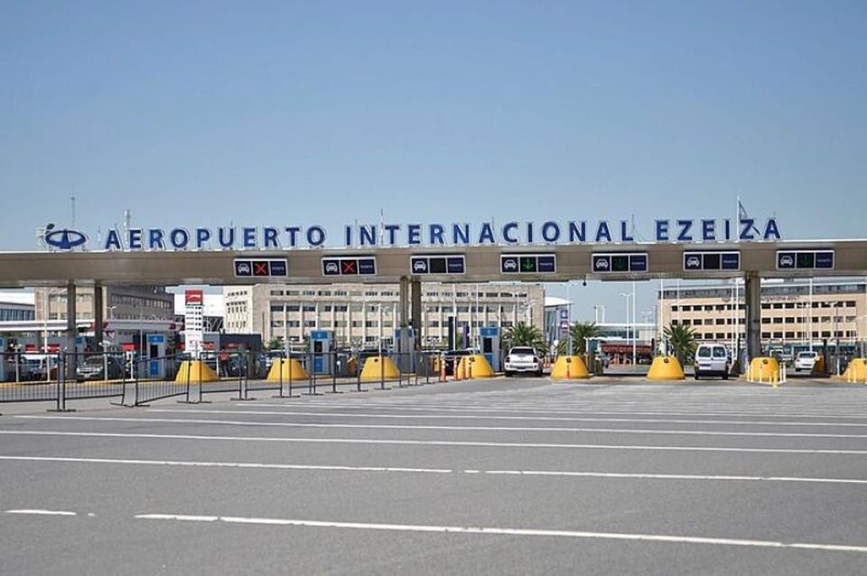 Buenos Aires Private Transfer Connection Ezeiza-Aeroparque - Meet Your Professional Driver