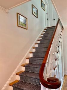 Buttonwood Boutique Hotel - Booking Information