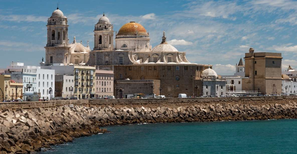 Cadiz: Private Food and Culture Walking Tour With Tastings - Savoring Local Flavors