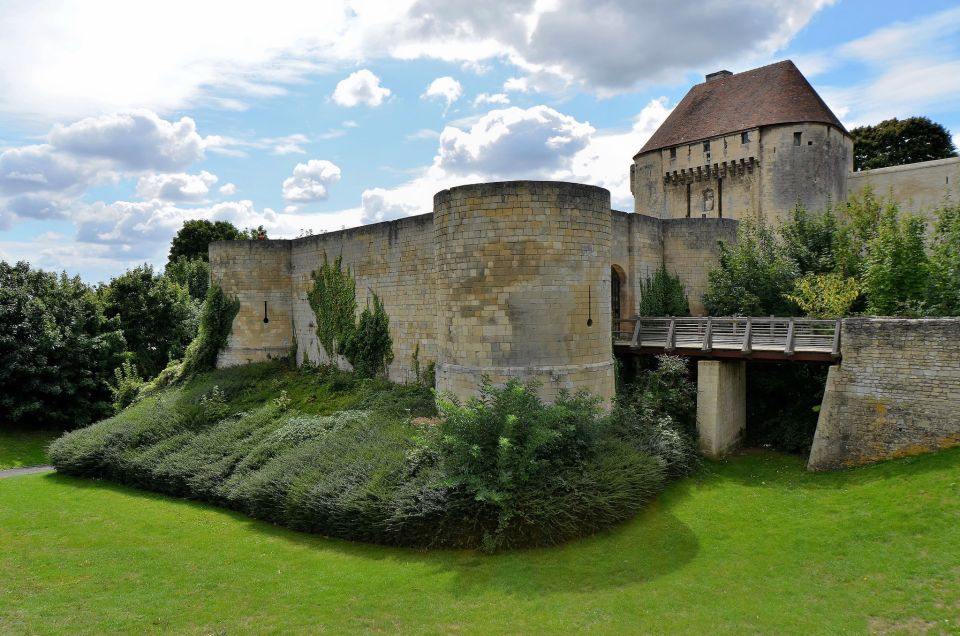 Caen: Private Guided Walking Tour - Meeting Point