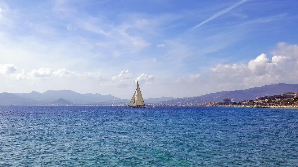 Cannes: Capture the Most Photogenic Spots With a Local - Whats Included in the Tour