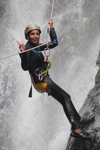 Canyoning in Lwang: Pokhara - 2 Days - Canyoning Techniques