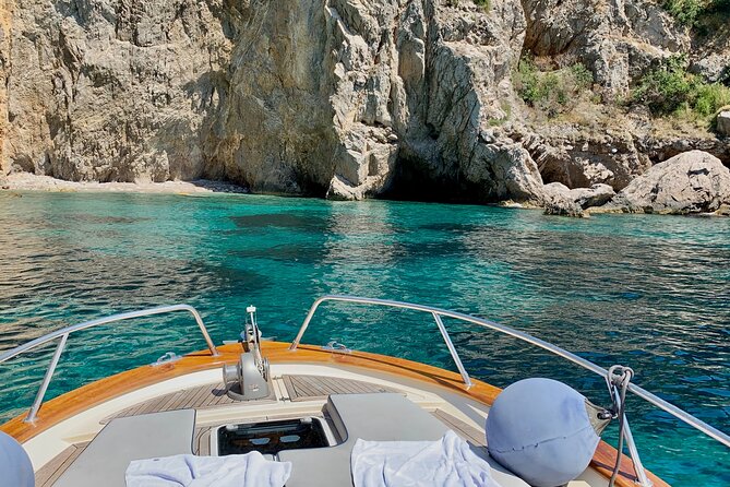 Capri Boat Experience - Positive Feedback Themes