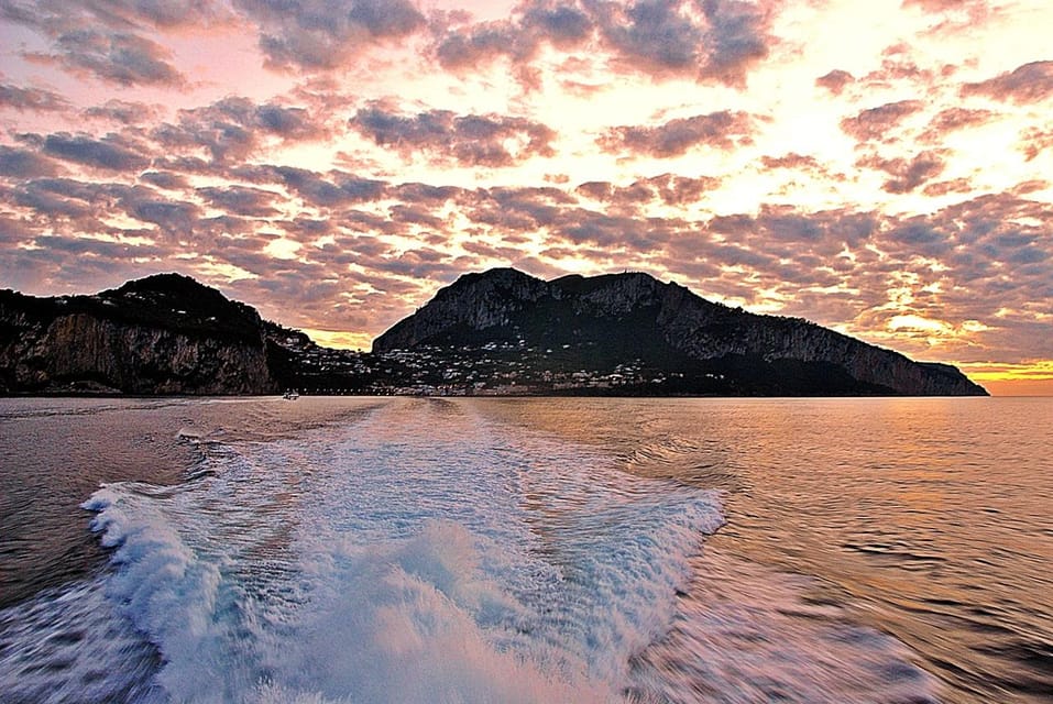 Capri: Exclusive Sunset Boat Tour With Swimming and Prosecco - Booking Process