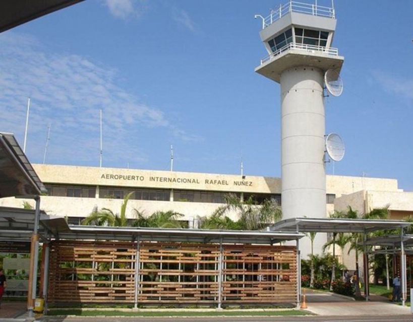 Cartagena: Rafael Nuñez Airport One Way Transfer - Important Meeting Details