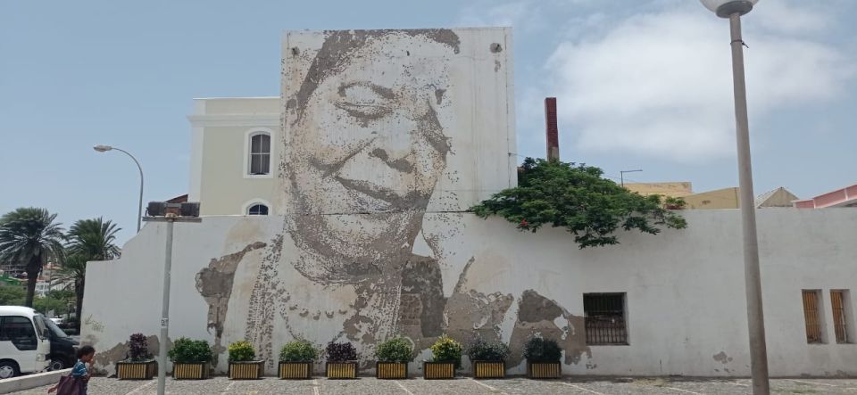 Cesária Évora: Life of a Diva - Important Considerations