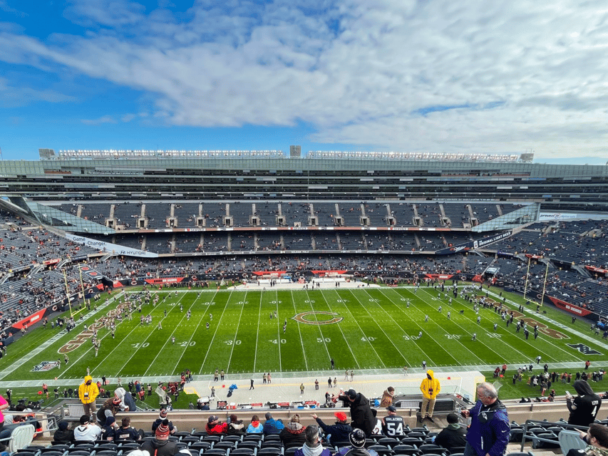 Chicago: Chicago Bears Football Game Ticket at Soldier Field - Customer Feedback and Ratings