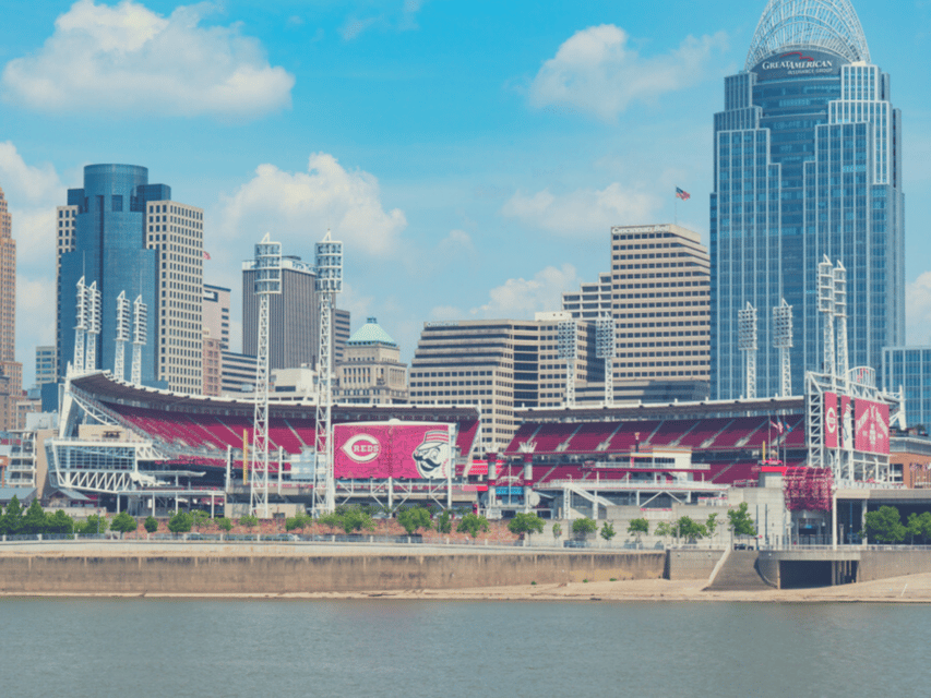 Cincinnati: Cincinnati Reds Baseball Game Ticket - Getting to Great American Ballpark