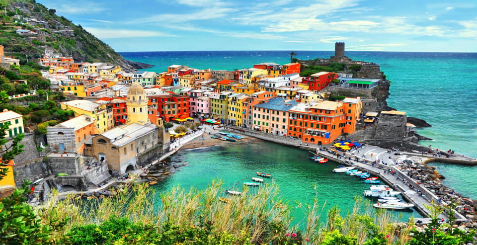 Cinque Terre Express: Train Between La Spezia and Vernazza - Destinations: Vernazza