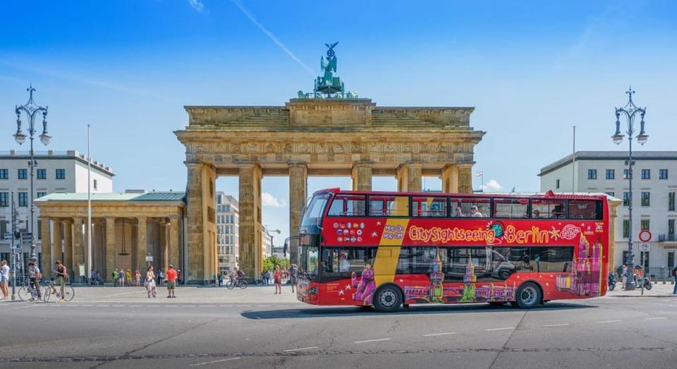 City Sightseeing Berlin: HOHO Bus - All Lines (A+B) & Icebar - Icebar Berlin Experience