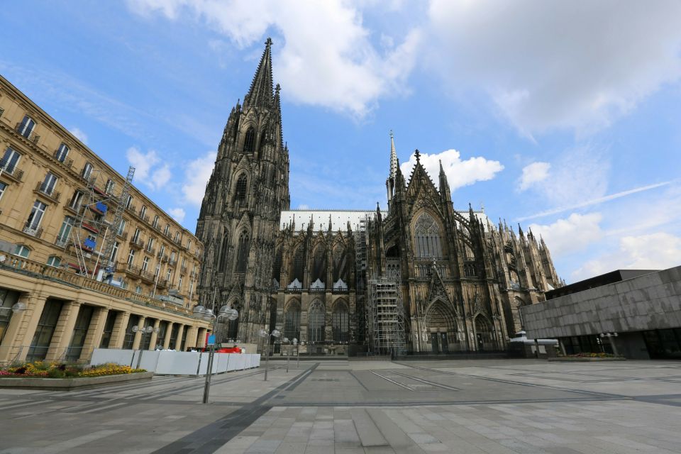 Cologne: First Discovery Walk and Reading Walking Tour - Customer Ratings